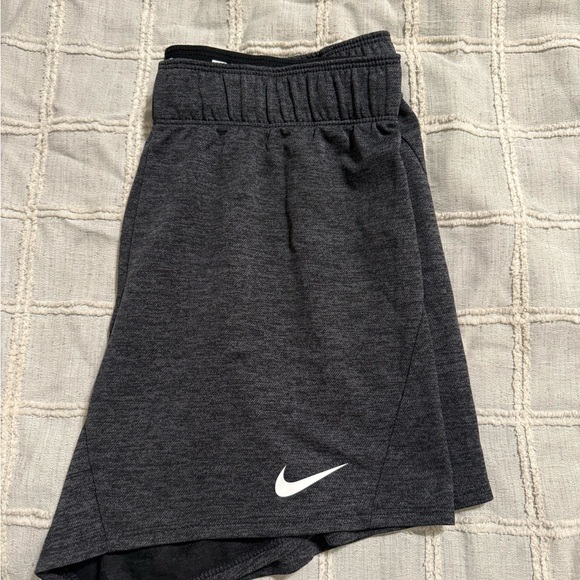 Nike Women's Gray Athletic Shorts - Picture 1 of 2